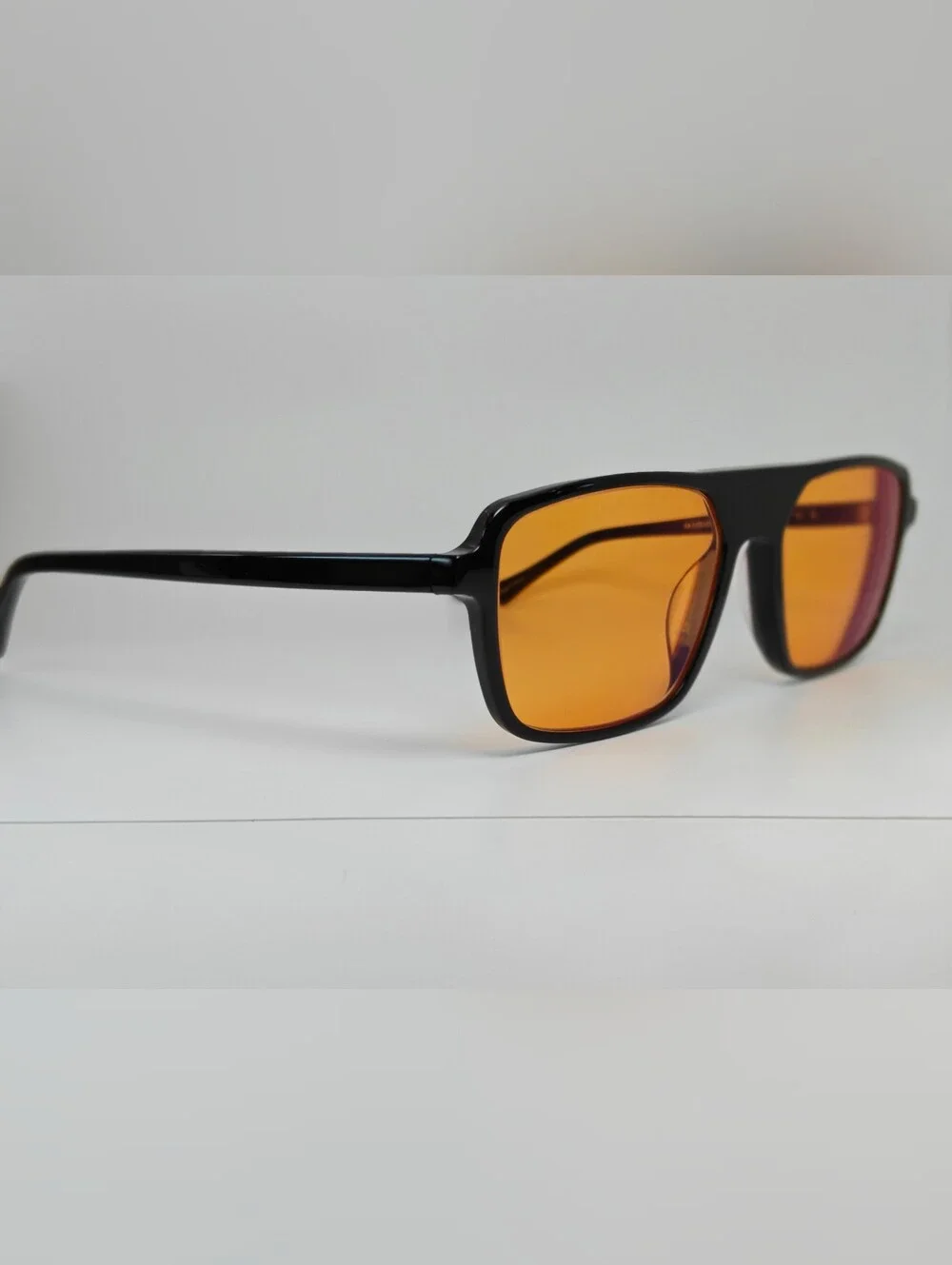 Zirfas. Black Frame Moc Double Bar. Bold.  All Black